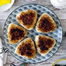 Yaki Onigiri (Grill Rice Balls)