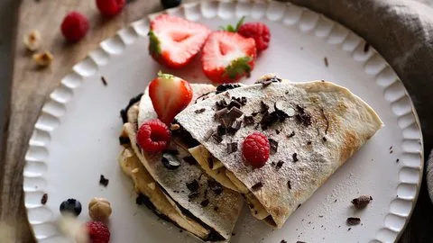 Wrap caliente de plátano, chocolate y tahini