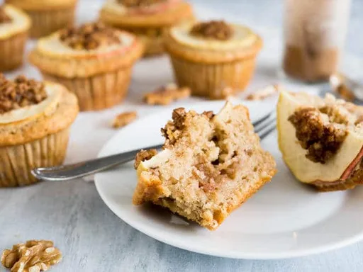 Apple Cinnamon Muffins