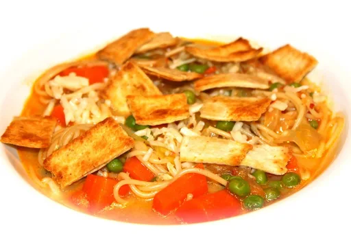 Sopa de Tortilla con Espagueti