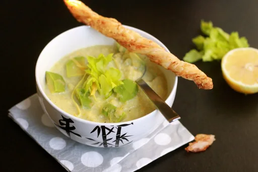 Zucchini & Avocado Cold Soup with Crispy Sticks