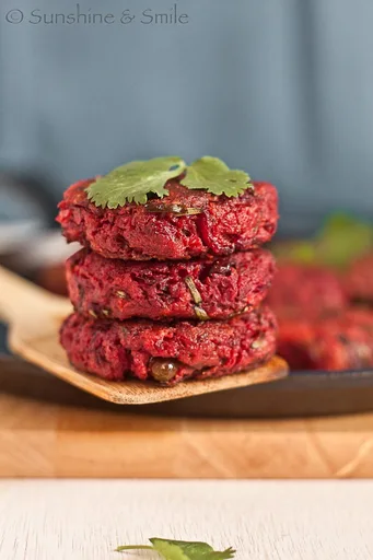 Beet Chop/Beetroot Patty – My twist on a street food from Kolkata