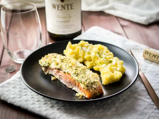 Horseradish Parmesan Crusted Salmon Recipe