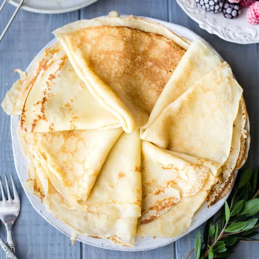 Naleśniki: tortitas polacas con relleno dulce de queso fresco