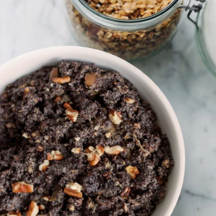 Homemade Poppy Seed Filling for Makowiec and other Cakes
