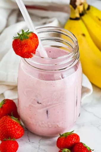 Batido de yogur, fresa y plátano