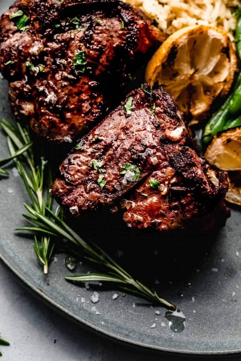 Garlic & Rosemary Marinated Lamb Chops