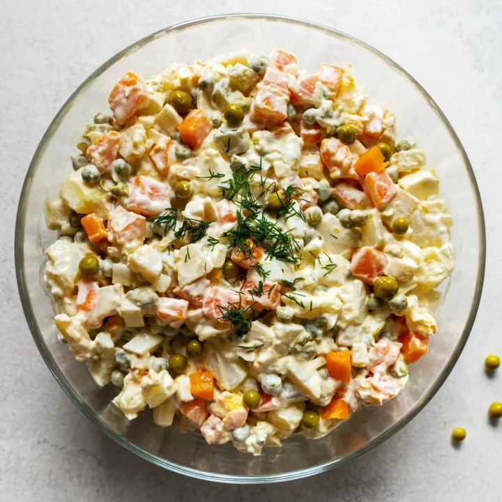 Sałatka Jarzynowa: Polish Vegetable Salad