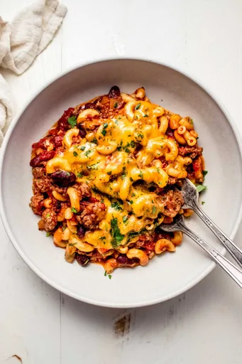 Instant Pot Chili Mac and Cheese