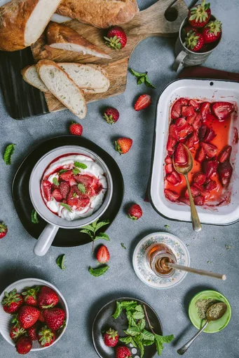 Fennel Roasted Strawberries Labneh Crostini