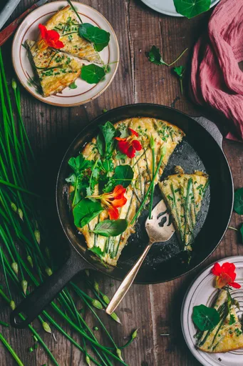 Frittata de Ajos Tiernos
