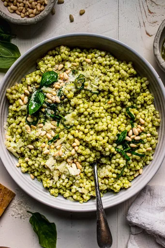 Cuscuz marroquino com pesto