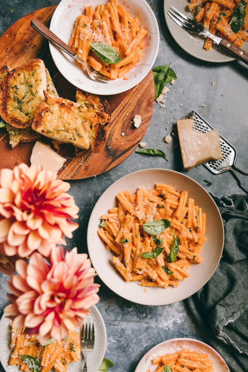 Roasted Pepper and Tomato Pasta