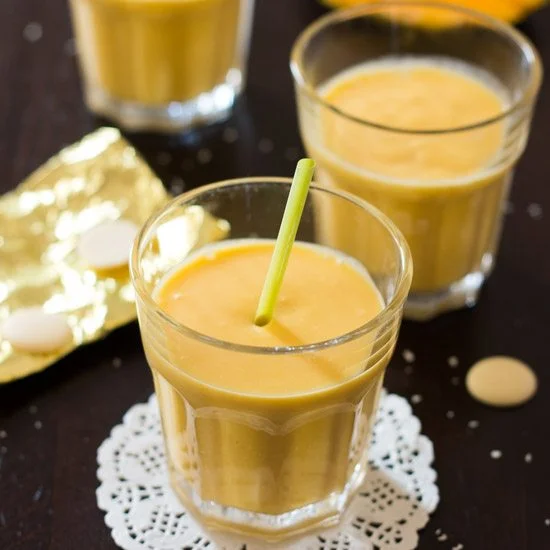 White Chocolate Mango Smoothie