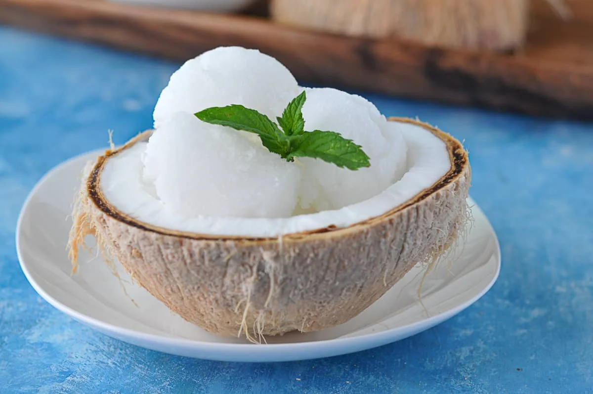 Thai Coconut Ice Cream | I Team Gati | ไอศกรีมมะพร้าว