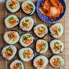 Easy Veggie Kimbap (Korean Sushi Rolls)