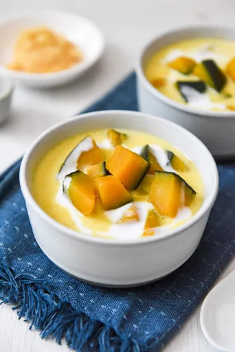 Pumpkin in Coconut Milk | Gang Buad Faktong | แกงบวดฟักทอง