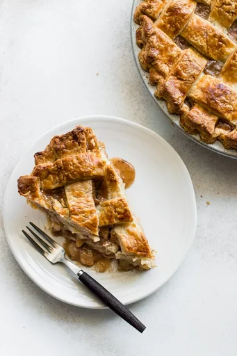 Tarta de pera y caramelo