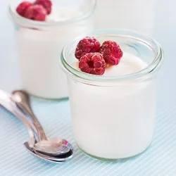 2-Ingredient White Chocolate Mousse