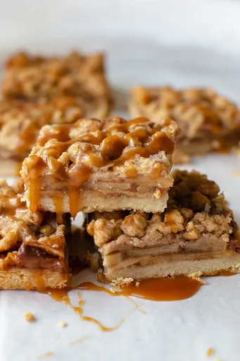 Apple Pie Bars