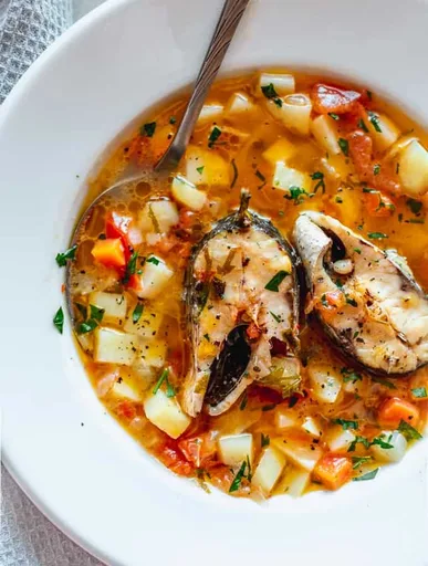 Sopa de pescado griega - Psarosoupa