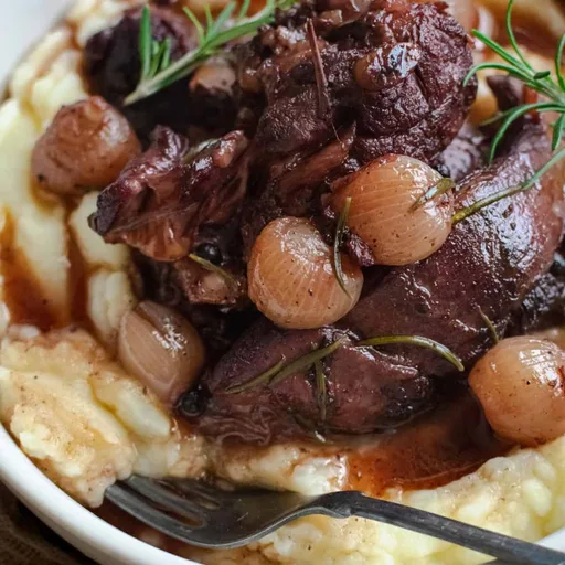 Lamb Stifado - Red Wine Stew With Pearl Onions