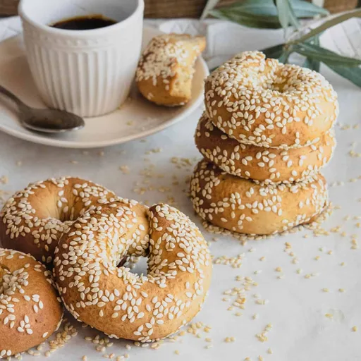 Sesame Seed Cookies With Olive Oil (Koulourakia)