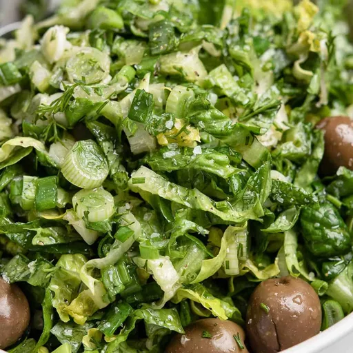 Maroulosalata (Ensalada de lechuga griega)