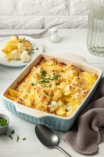 Coliflor gratinada con patatas