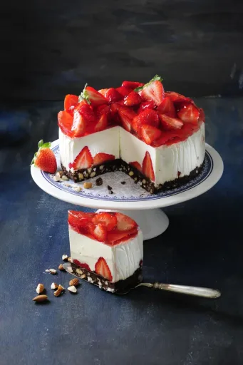 Tarta de queso sin horno con fresas