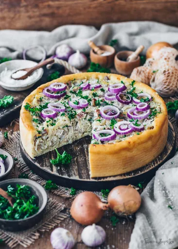 Caramelized Onion Tart - Vegan German Zwiebelkuchen