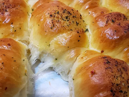 Garlic Butter Buns