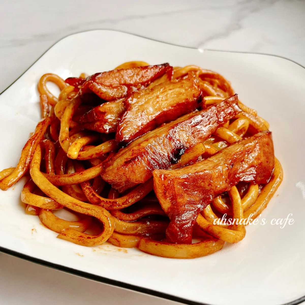 Udon na may Char Siu Pork Neck
