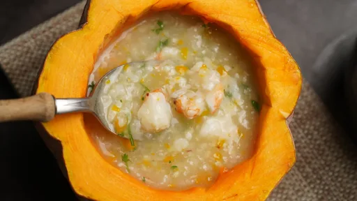 Cháo tôm bí đỏ