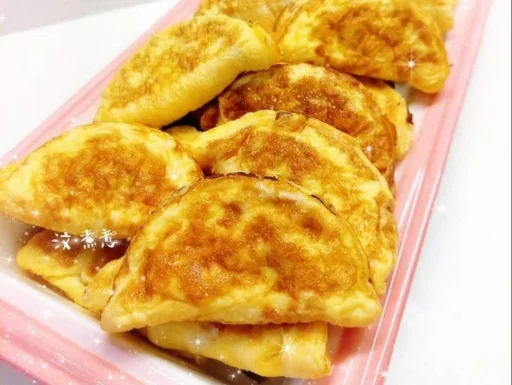 Rollitos de huevo con ternera picada