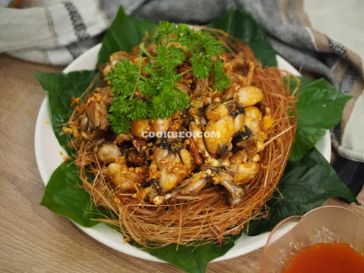 Ếch chiên bơ