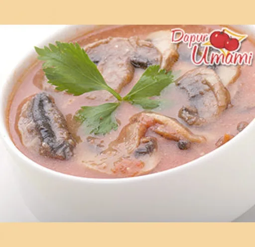 Sopa de Tomate y Champiñones