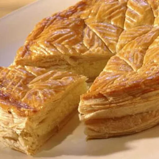Galette des rois à la frangipane pour l'Épiphanie