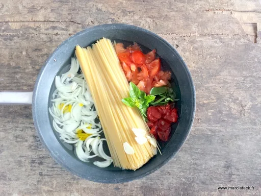 Le one pa pasta à la tomate