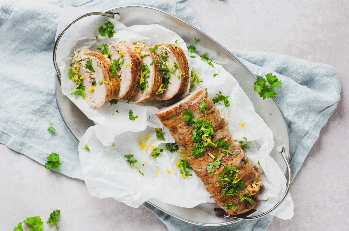 Stuffed pork tenderloin with bacon and lemon zest
