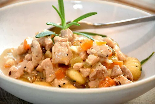 Ñoquis con ragú