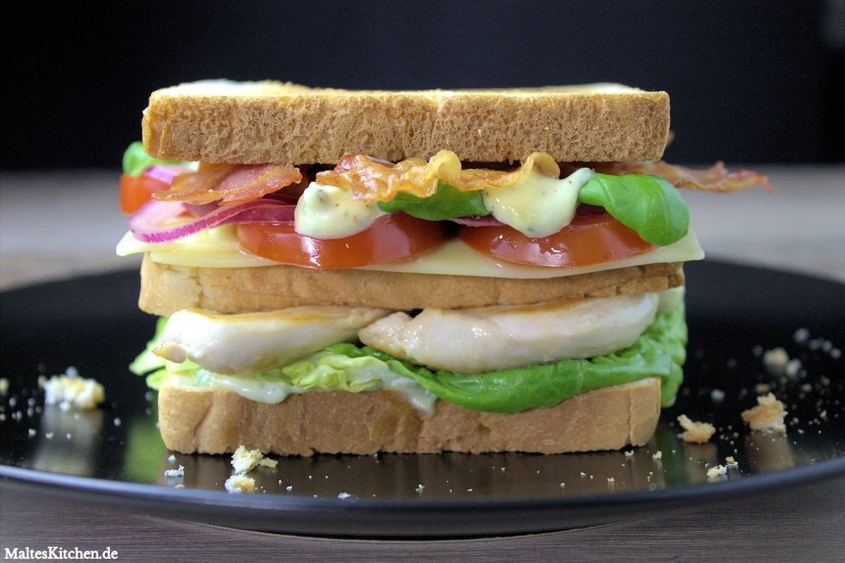 French-style club sandwich