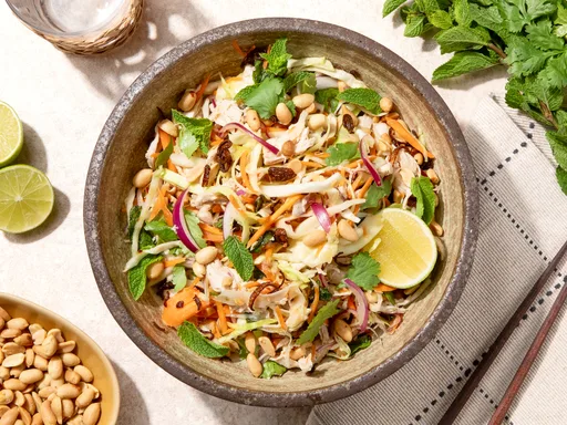 Gỏi Gà (crunchy Vietnamese chicken salad)