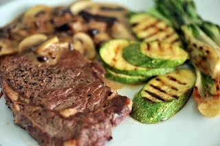 Filete de ternera con salsa de champiñones