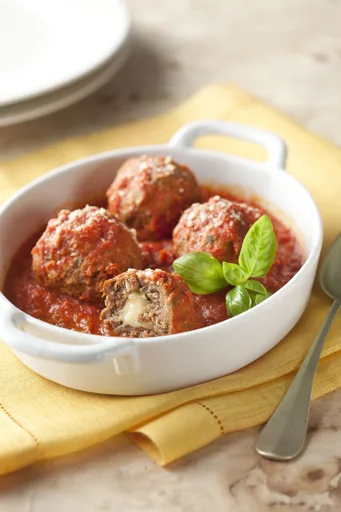 Albóndiga de Carne Picada Rellena