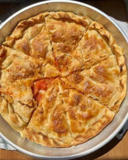 Byrek me qepë e domate