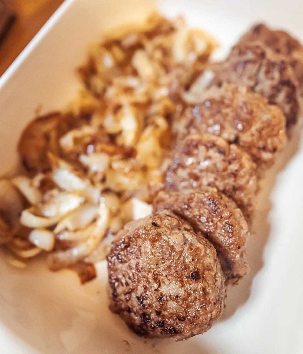 Karbonader (Lean Beef Patties) with Caramelized Onions