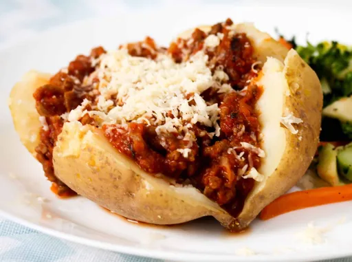 Receta de patata asada al microondas con carne picada