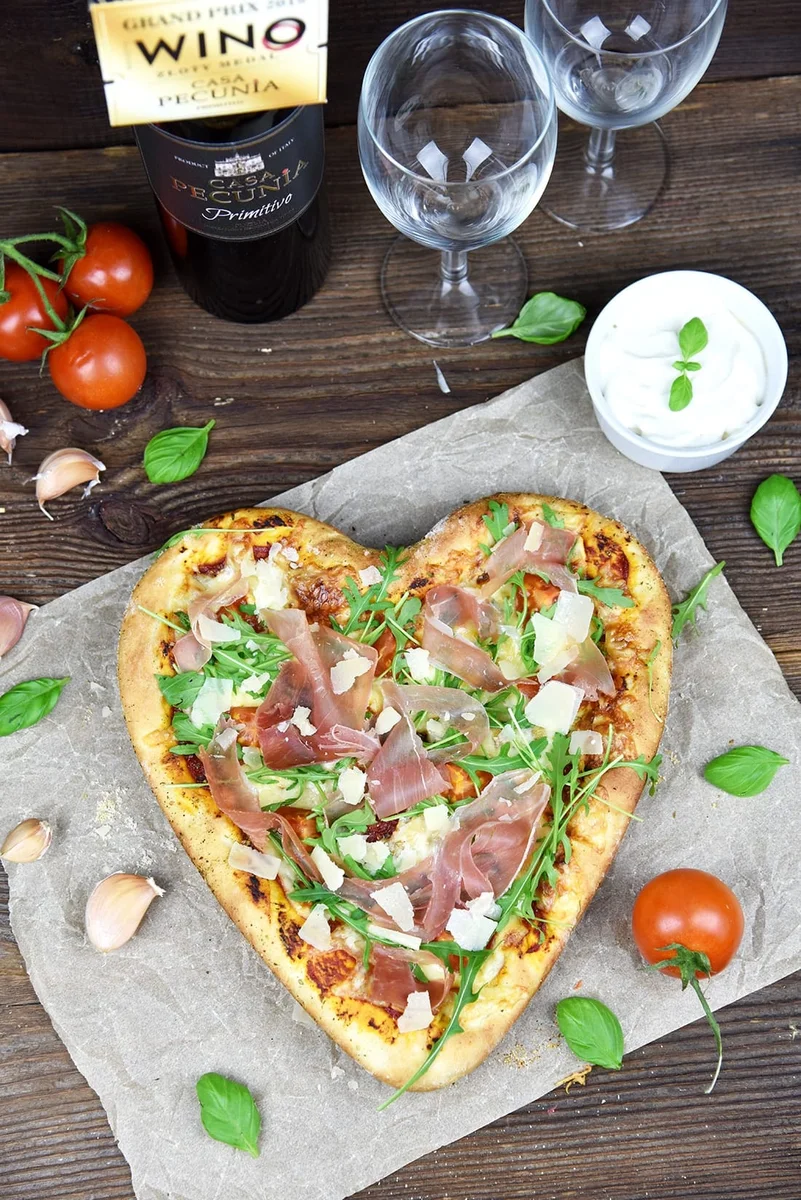 Pizza w kształcie serca