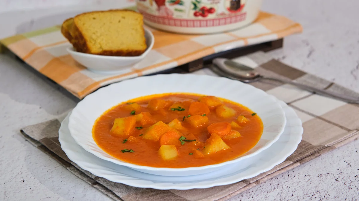 Potato paprika stew